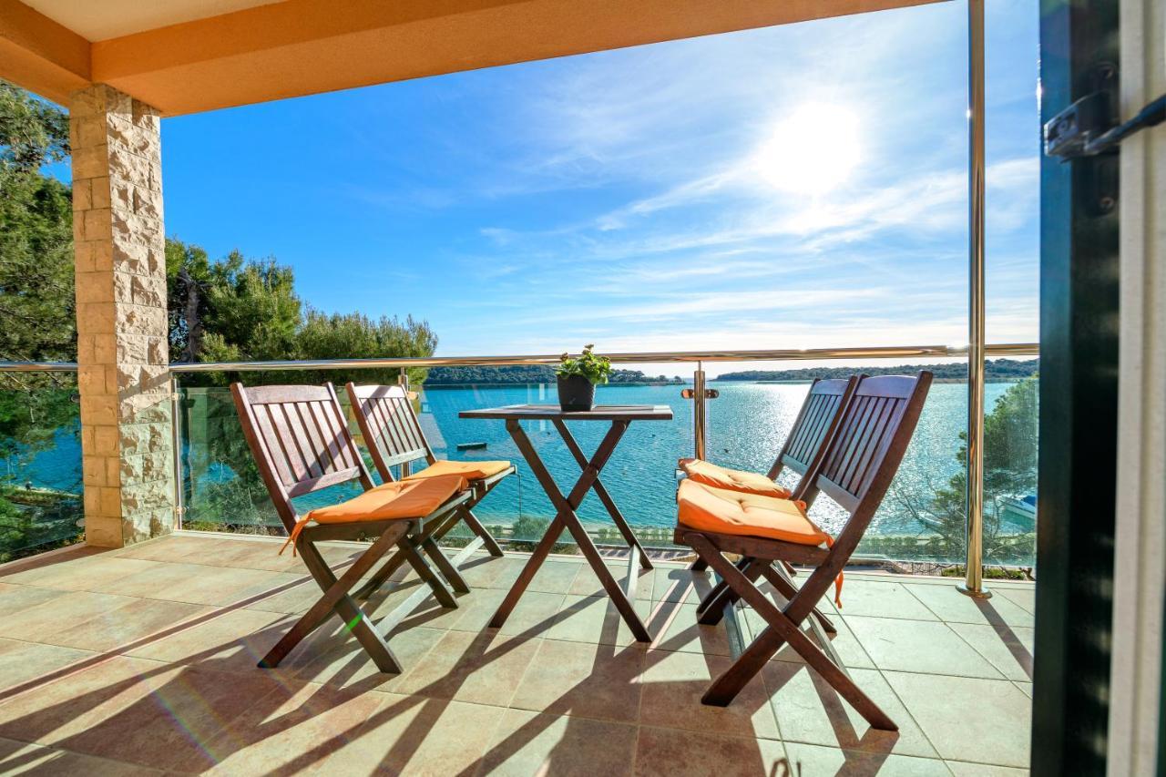 Villa Magnolia Мали-Лошинь Экстерьер фото