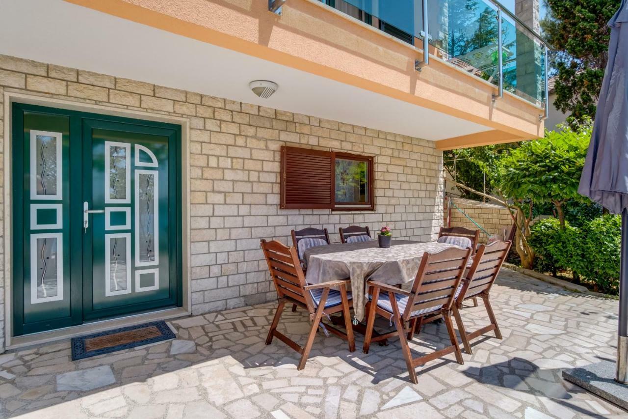 Villa Magnolia Мали-Лошинь Экстерьер фото