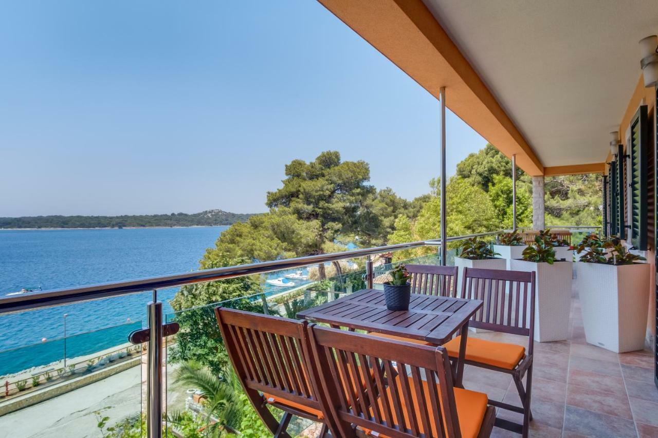Villa Magnolia Мали-Лошинь Экстерьер фото